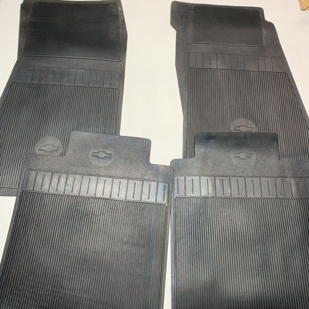 1967-69 Camaro 68-74 Chevy II Nova Bow Tie Floor Mat Set Black 4 Piece Damage